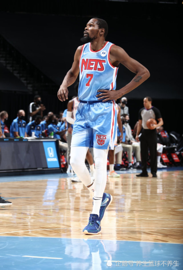 华体会-逆转之夜！篮网最后时刻连续得分取胜，朋友什么语言起来最大.-华体会