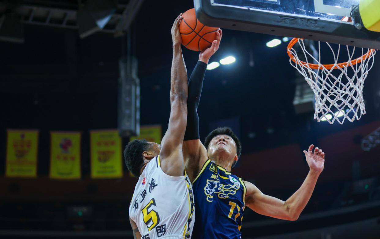 华体会官方网站-关于CBA常规赛倒计时，犹他爵士窗口期外线爆发，细节引发关注，质疑声仍在，年轻球员得到机会的信息-华体会官方网站